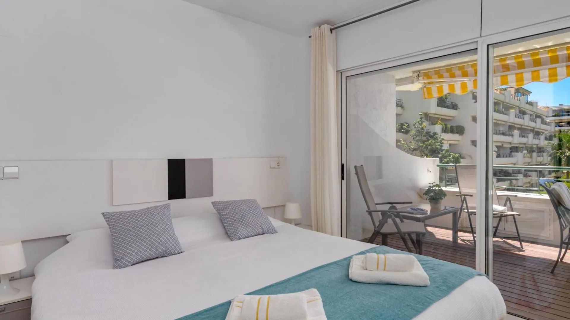 Apartment Campos De Guadalmina By Interhome マルベーリャ